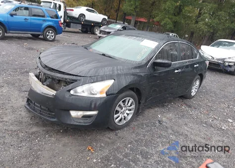 2015 Nissan Altima 2.5 S z USA, uszkodzony, nr VIN 1N4AL3AP9FC126962